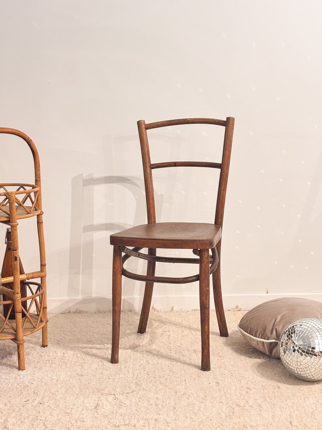 3chaiseespritthonet.jpg