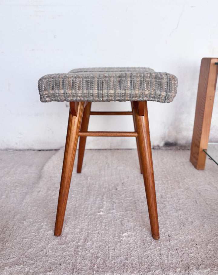 13tabouretscandinave-6.jpg
