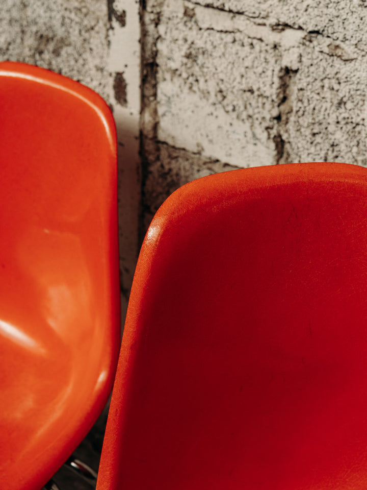 4U3A7541_Debongout-alsace-gautier-24-03-25_023chaiseeamesrouge-orange_0373.jpg