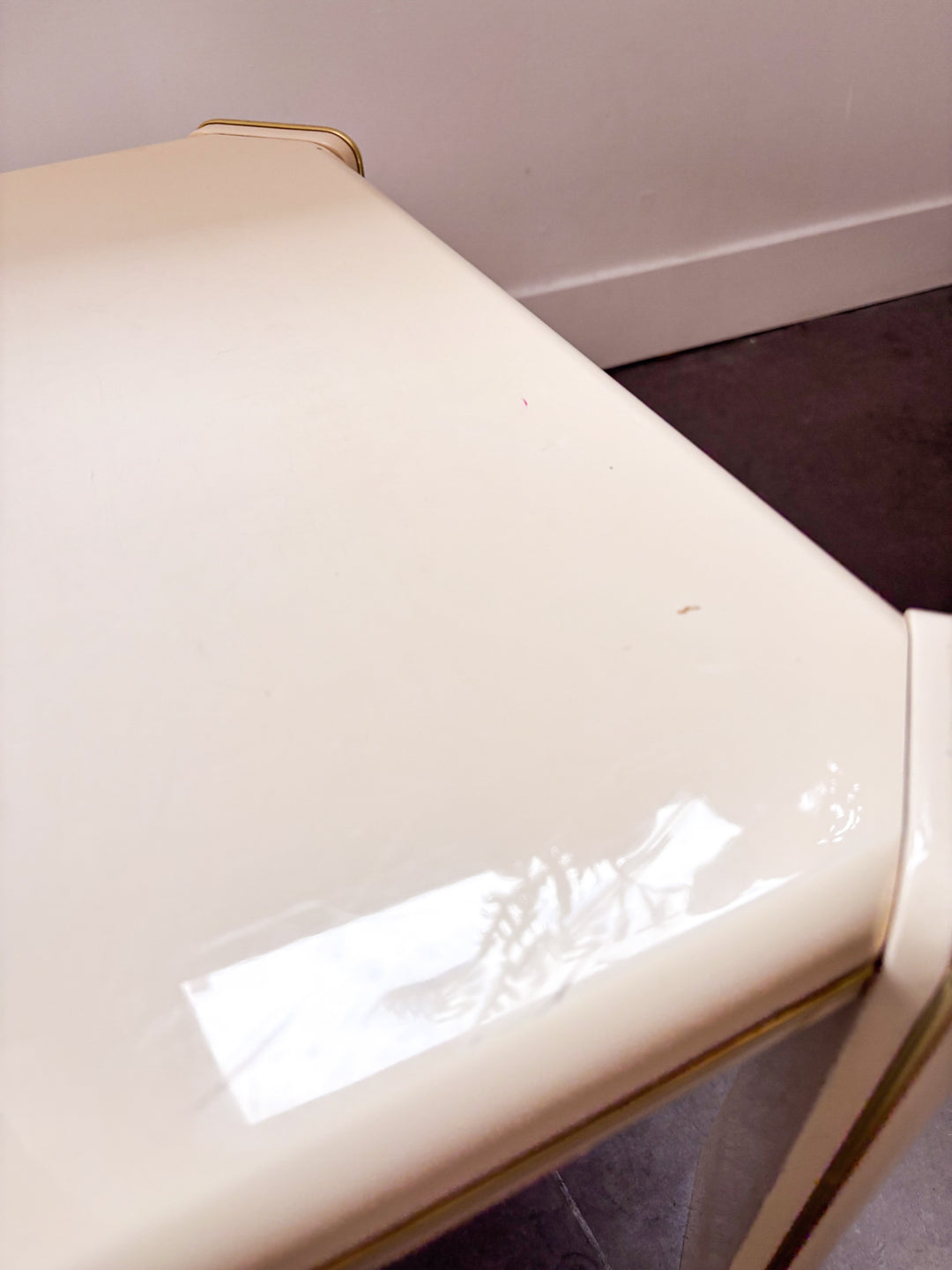 17tablecreme-3.jpg