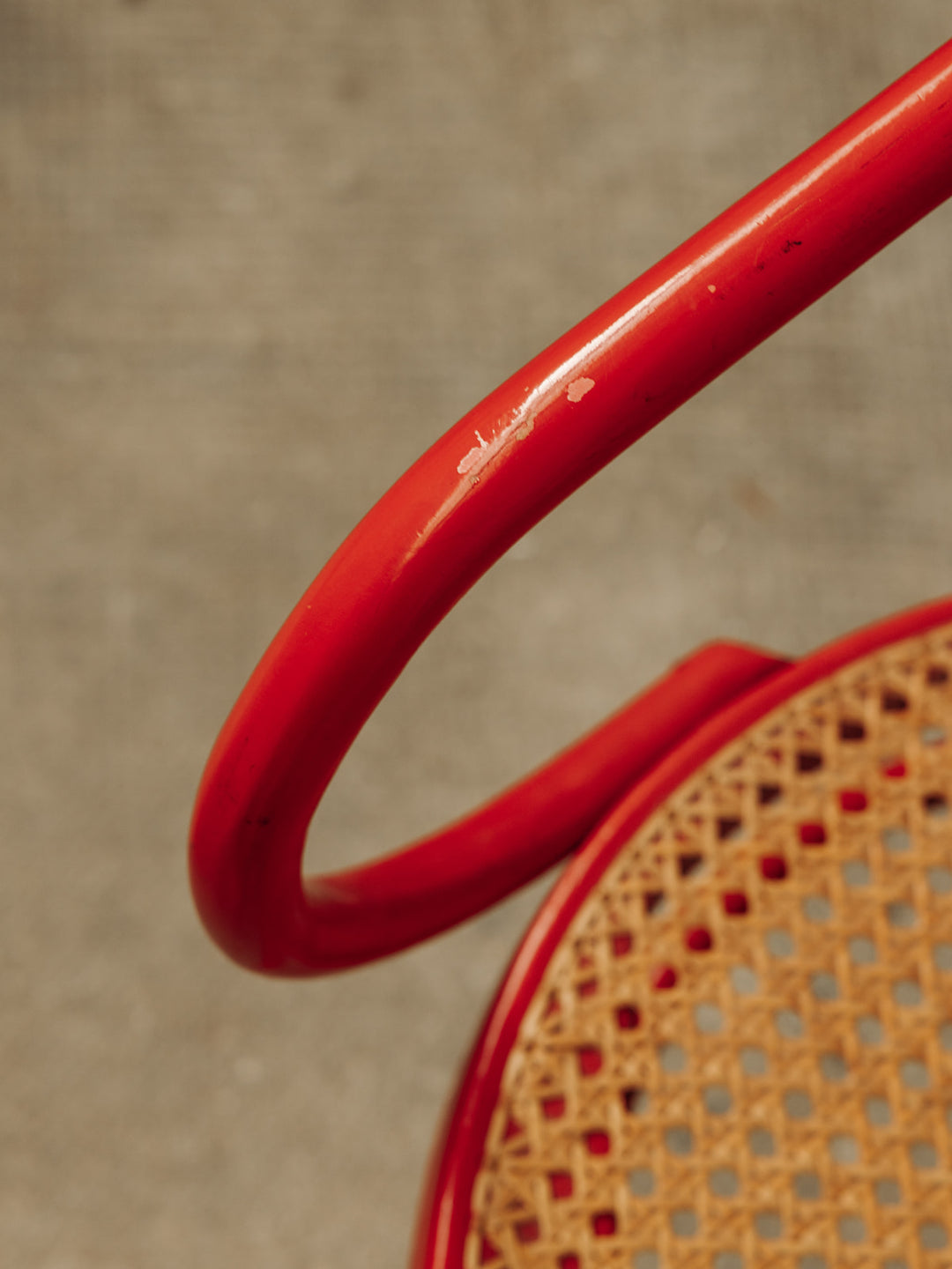 4U3A7660_Debongout-alsace-gautier-24-03-25_031fauteuilrougecannage_0247.jpg