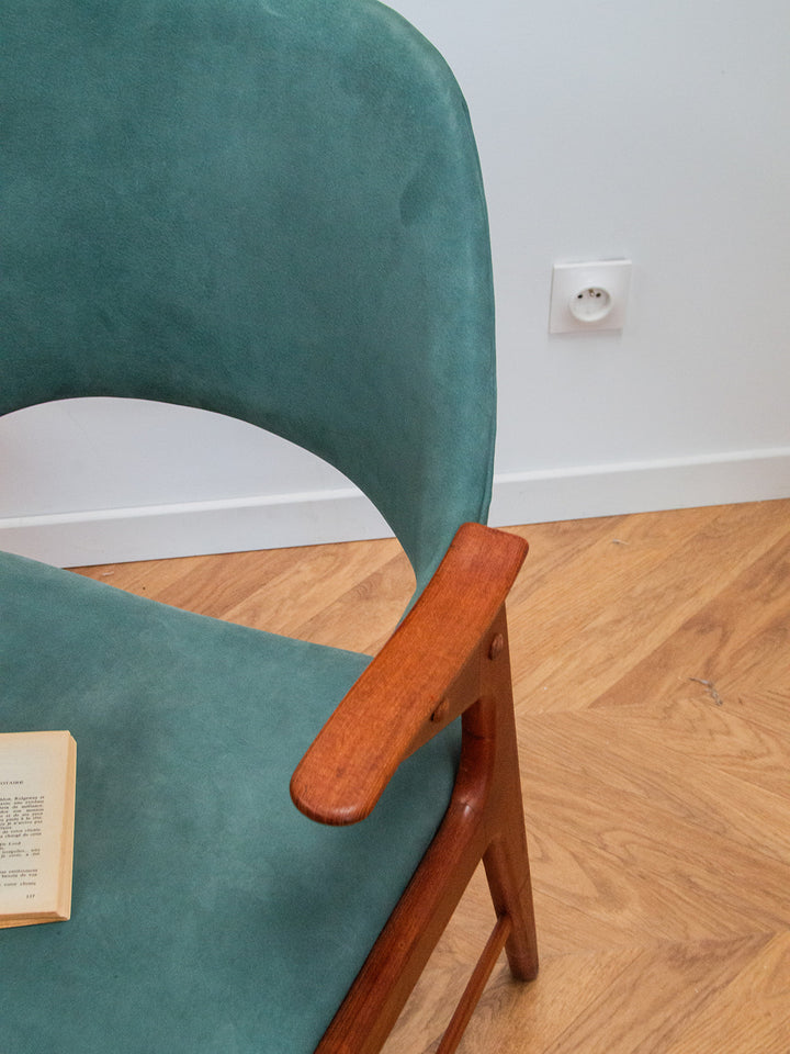 34-fauteuilbleu-5.jpg