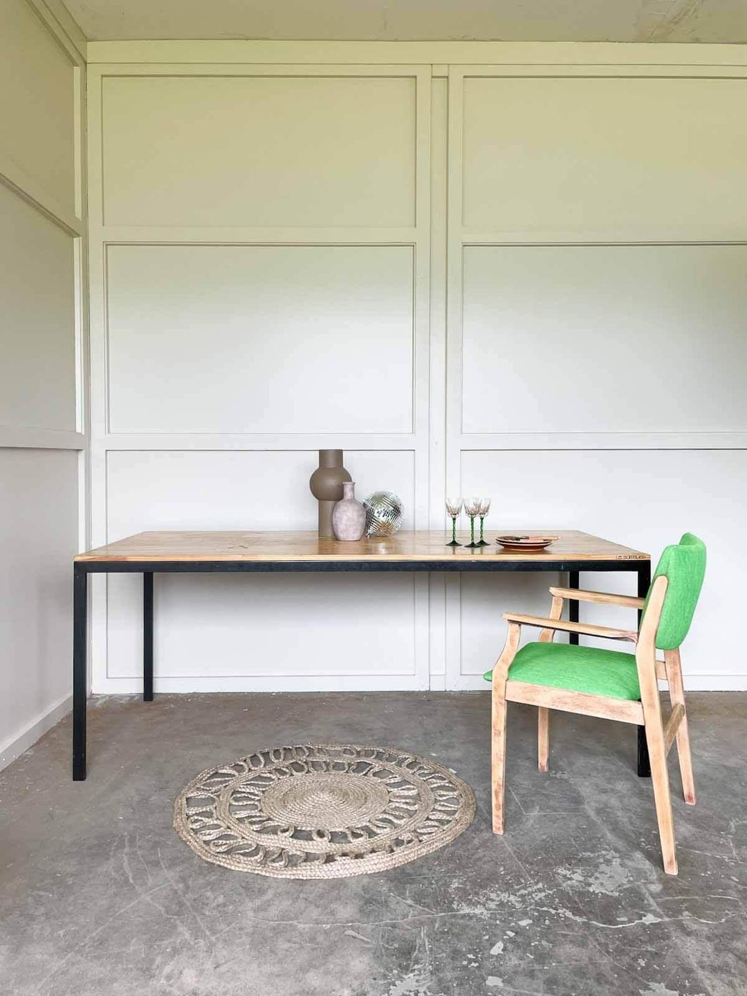 Karla, la table industrielle N°7 - Debongout