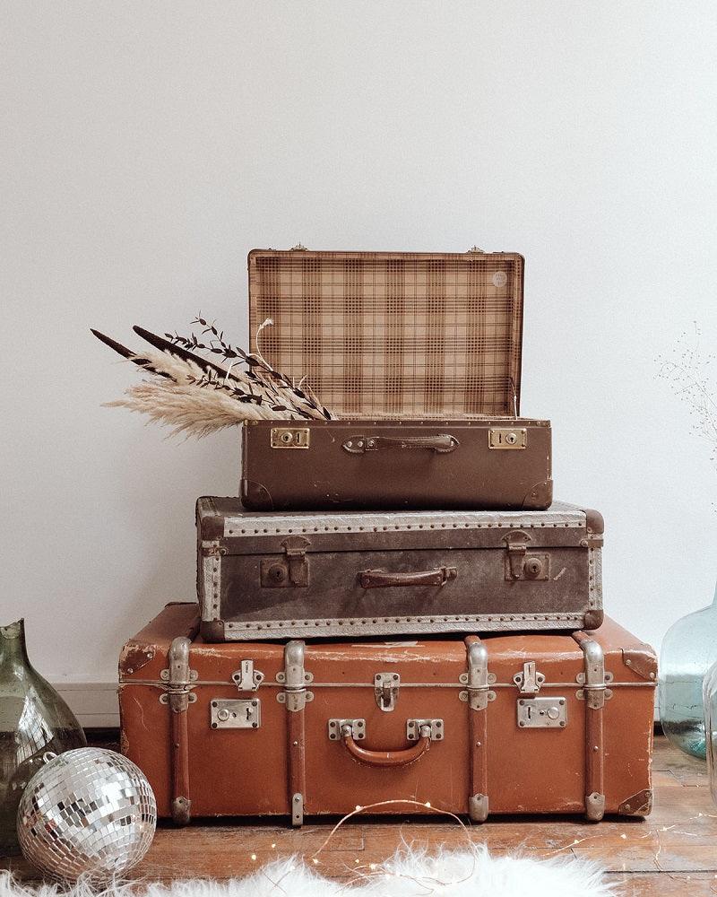 Les 5 pièces de brocante indémodables à chiner au printemps - Debongout