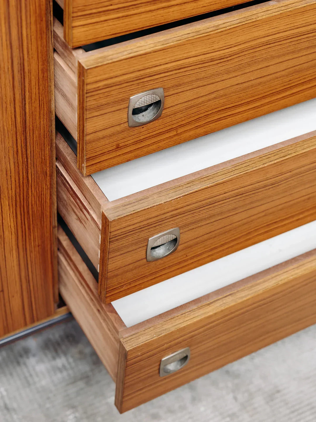 margaret-enfilade-bois-132-4