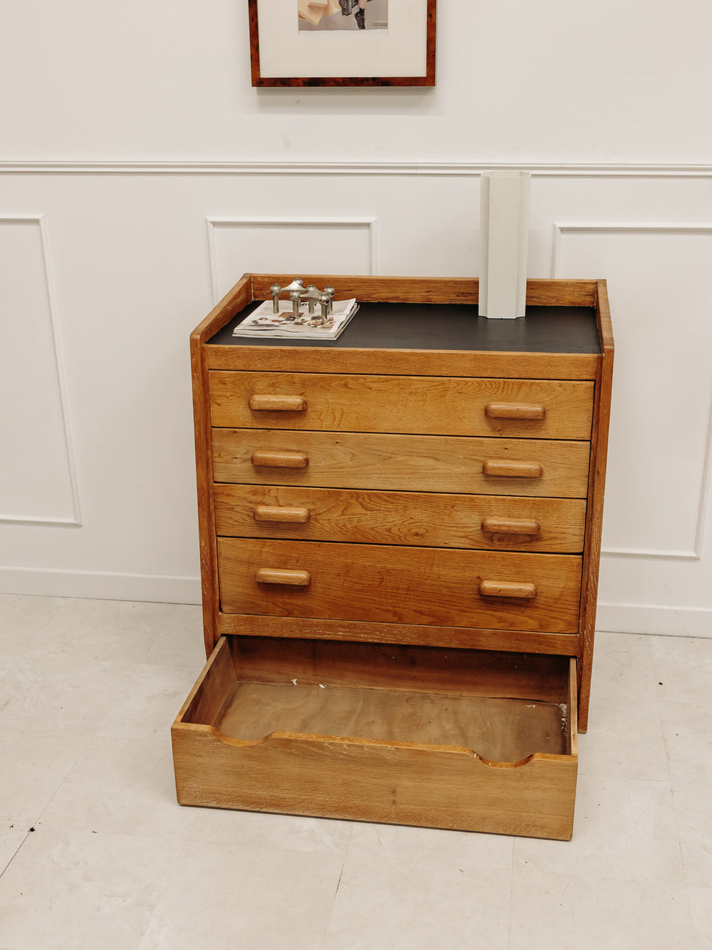 4U3A3323_Debongout-chez-james-04-06-25_015commode_0143.jpg