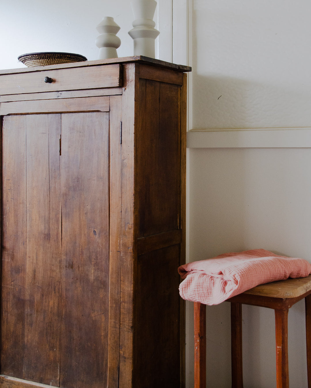 blandine-armoire-bonnetiere-456-4