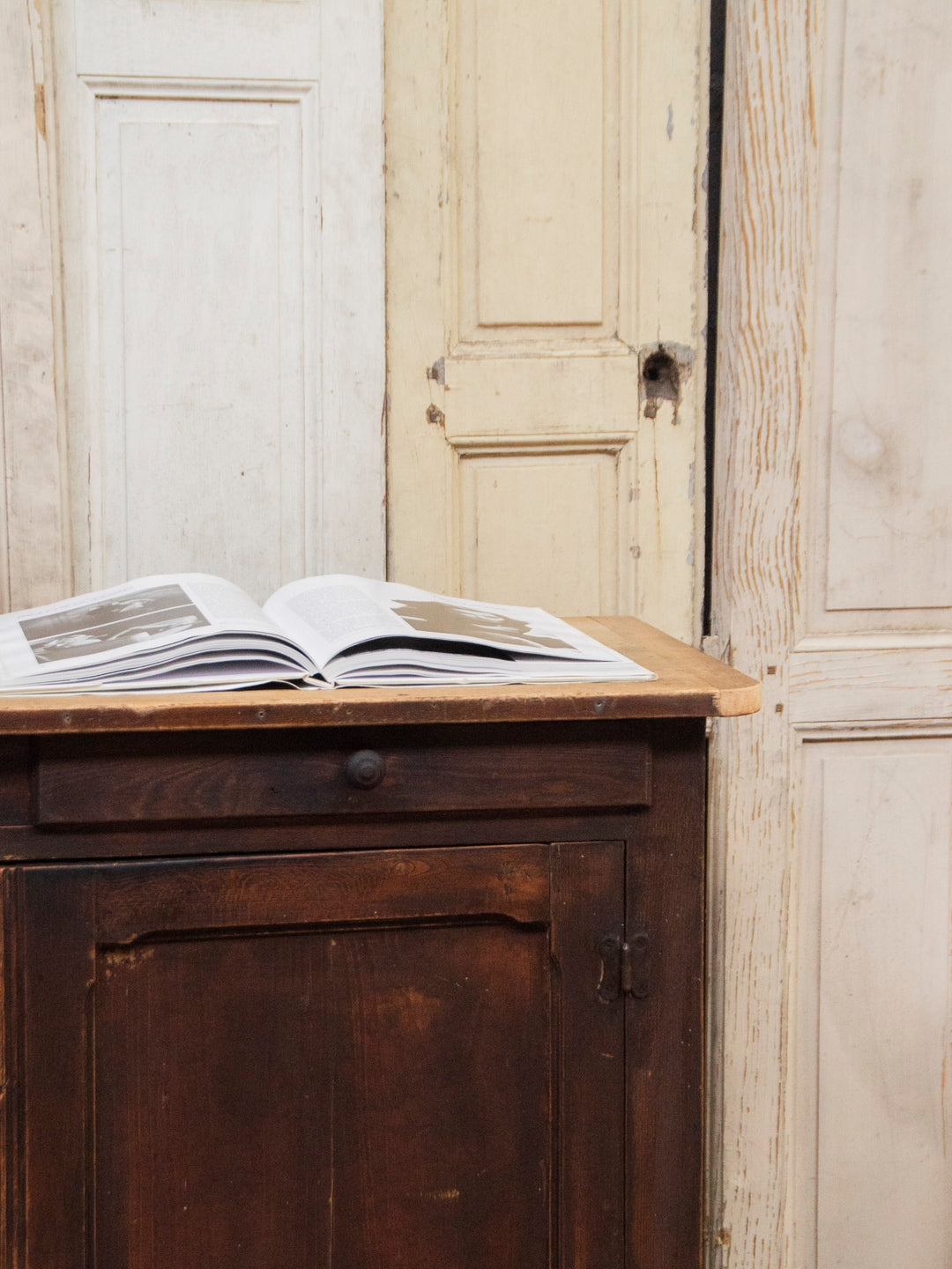 gilbert-buffet-bois-566-5