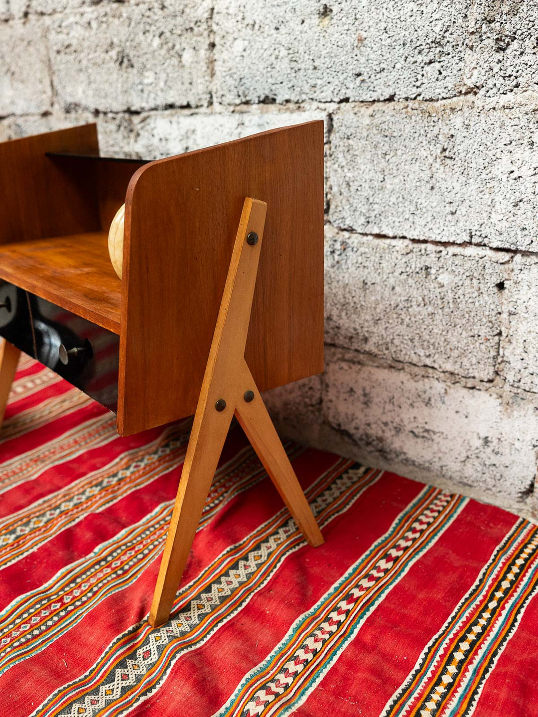 maia-table-chevet-bois-1543-6