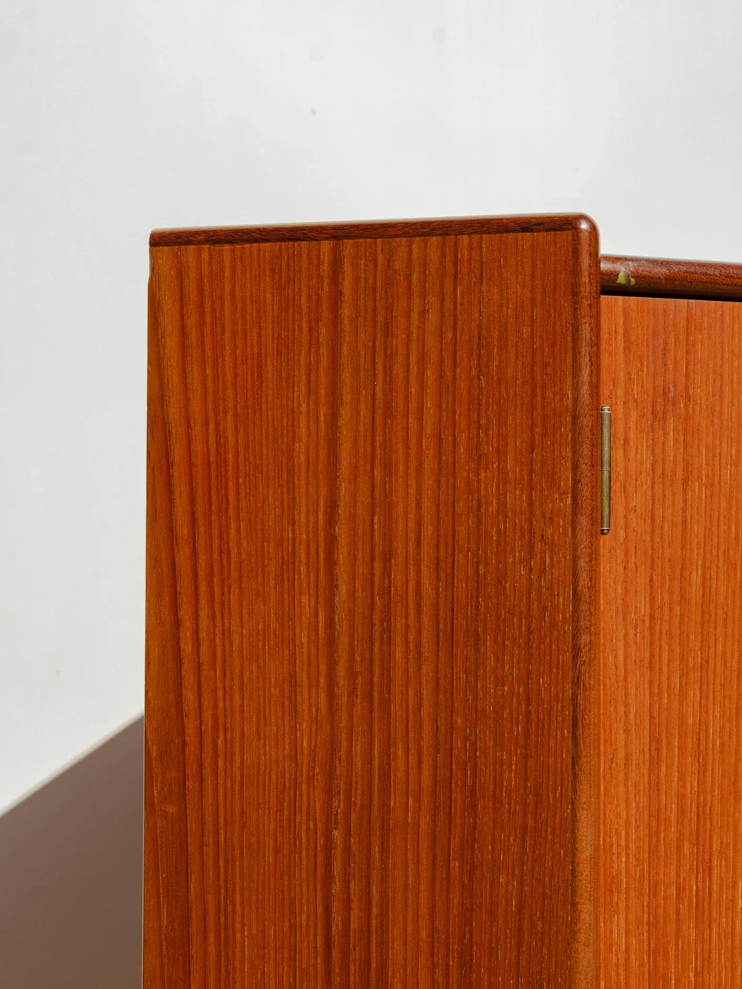 gilbert-buffet-angle-bois-876-7