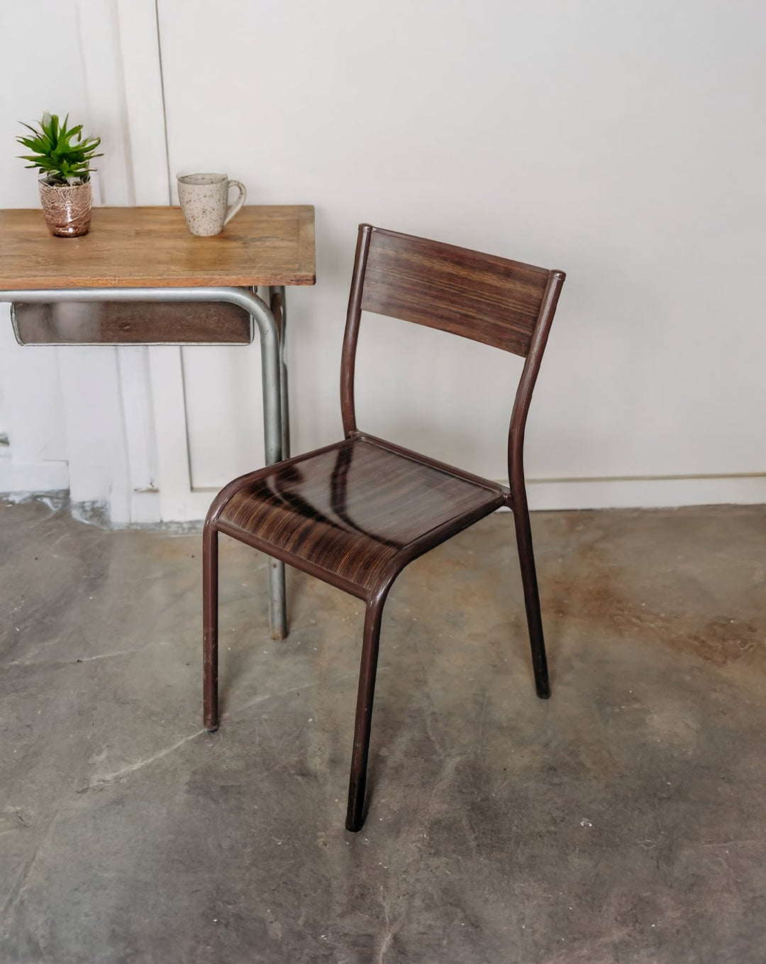 alma-chaise-metal-648-1