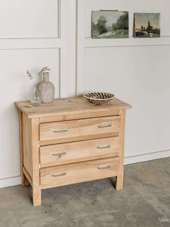 4U3A1389_Debongout-lude-27-05-25_commode_0001.jpg