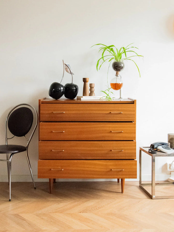 olga-commode-teck-388-2