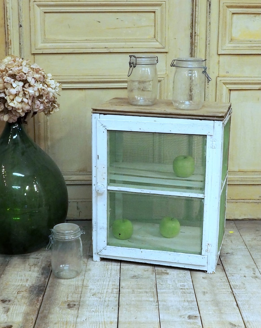 guy-garde-manger-bois-33-1