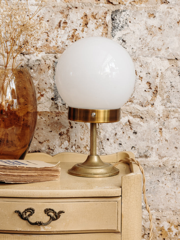 Colette, the vintage lamp N°224