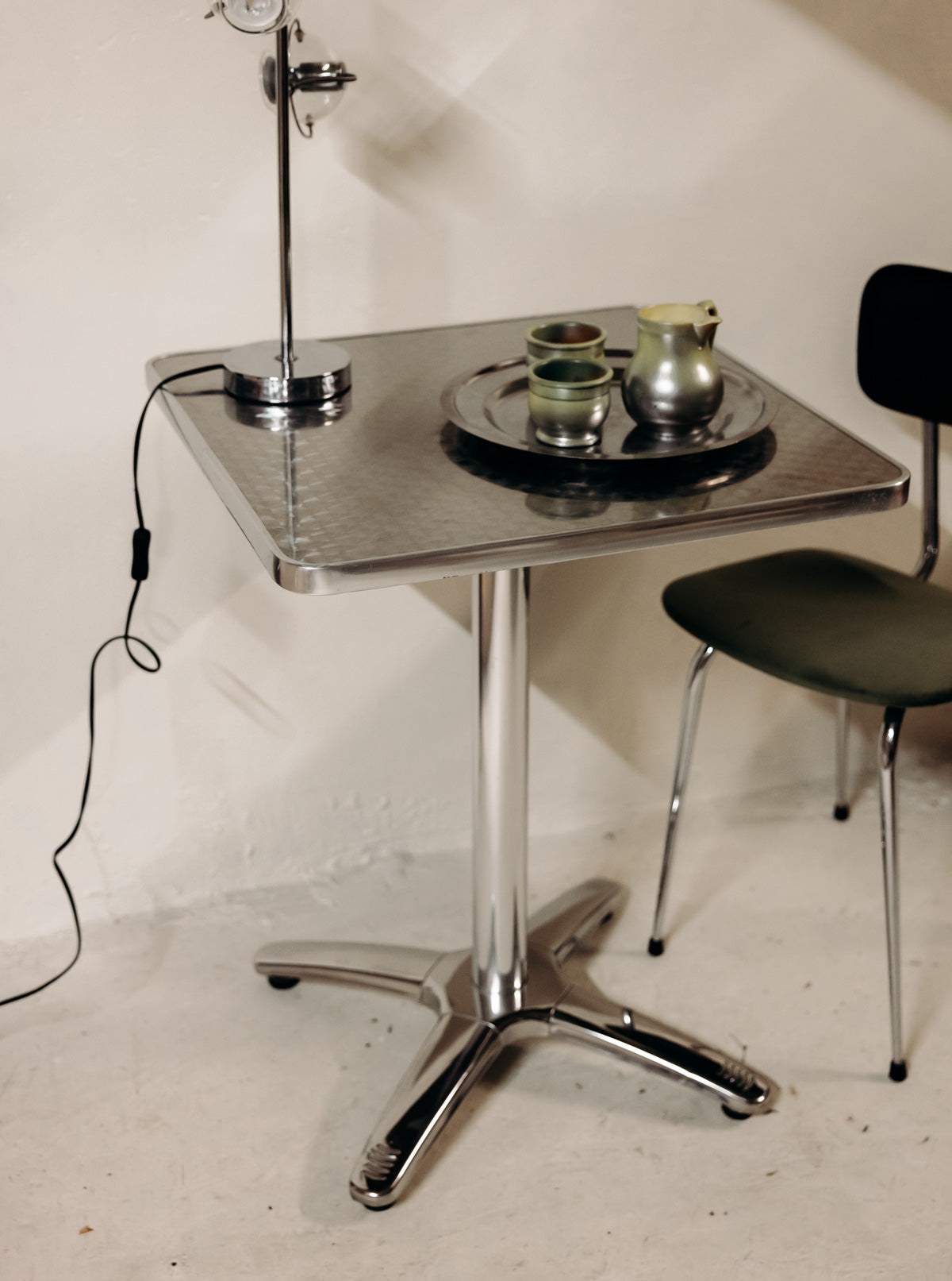 denise-table-a-manger-bistro-acier-1202-2