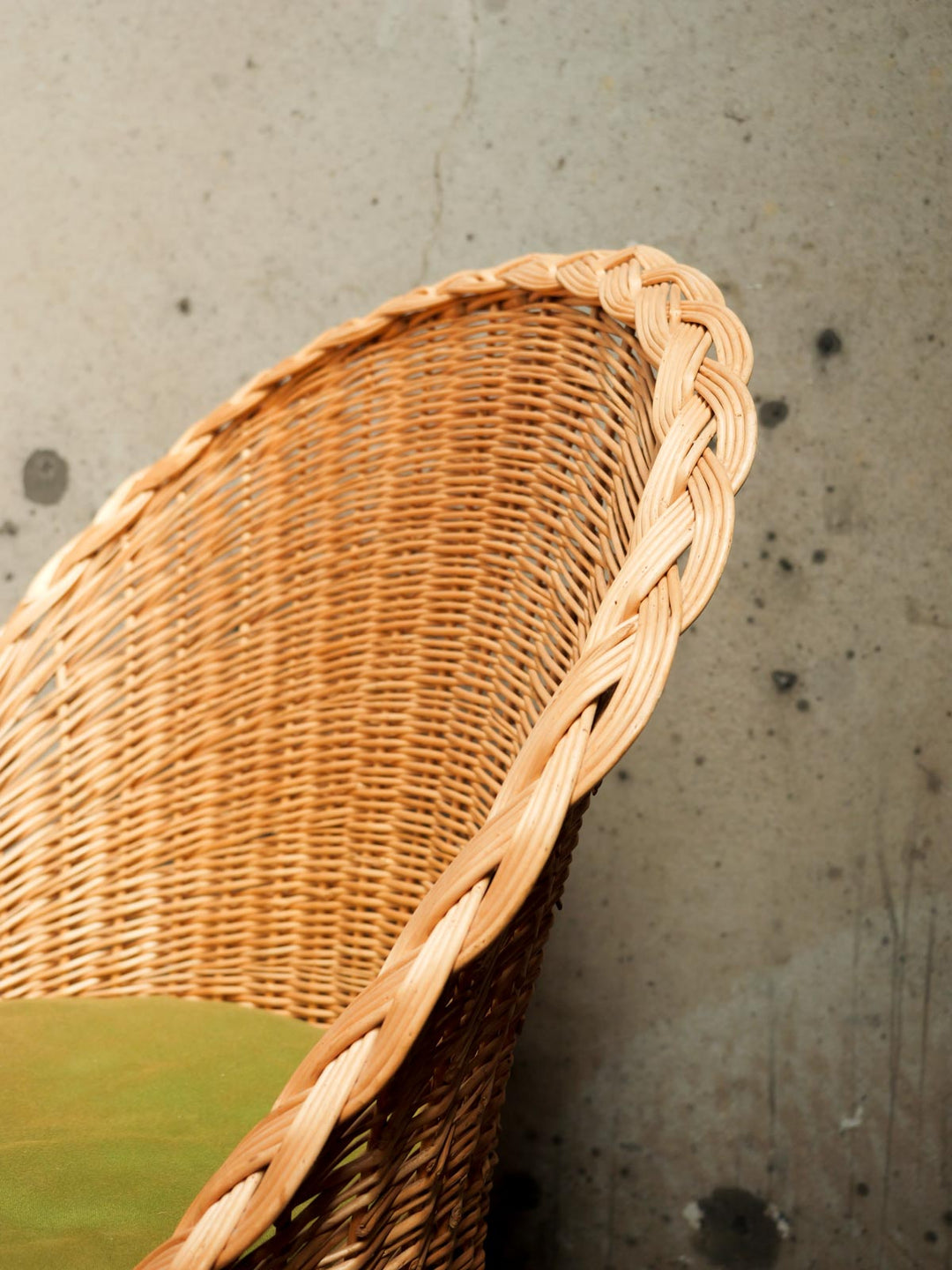ange-ensemble-table-et-chaises-rotin-23-7