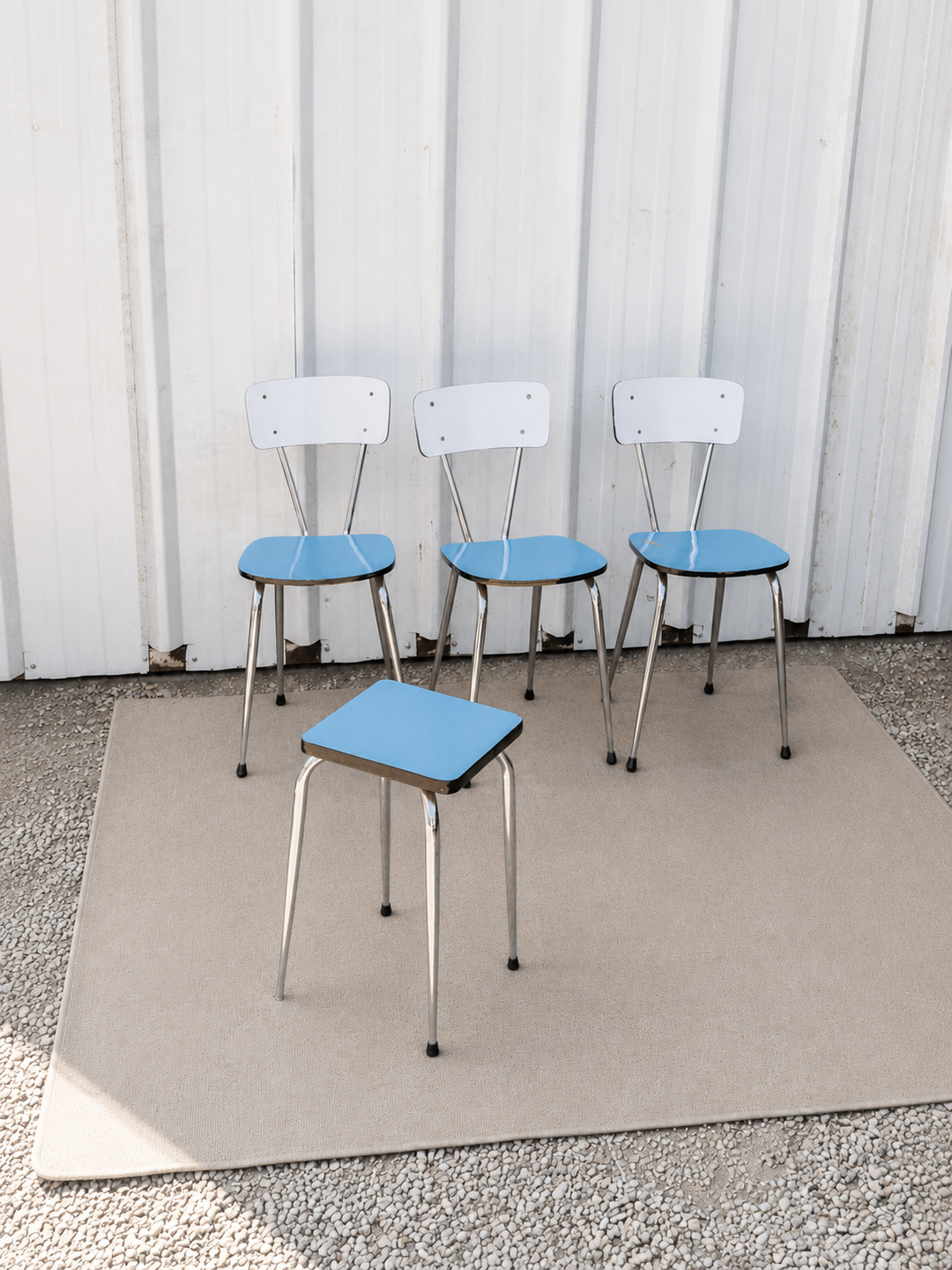 ange-ensemble-table-et-chaises-formica-26-22
