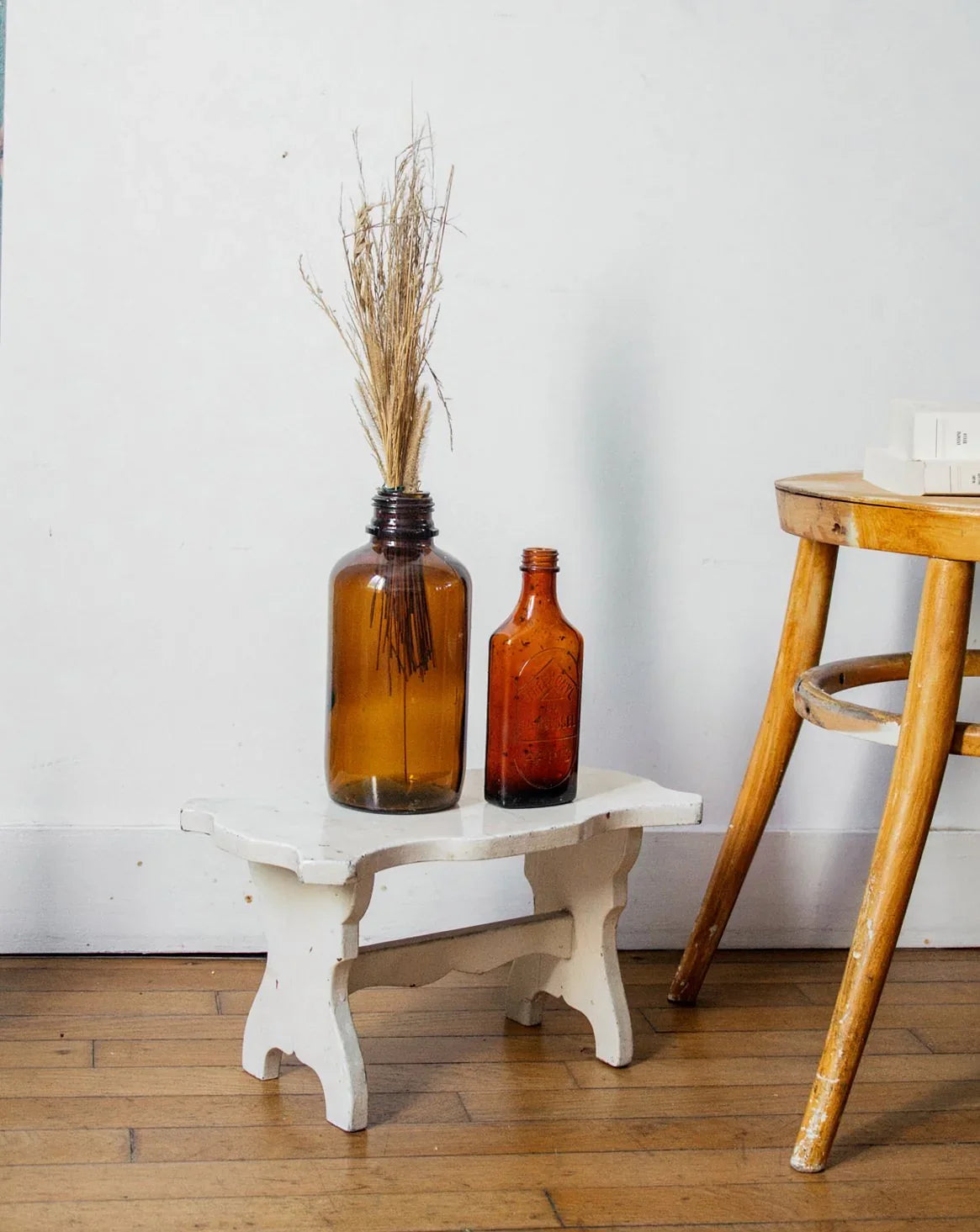 regis-repose-pied-bois-582-1