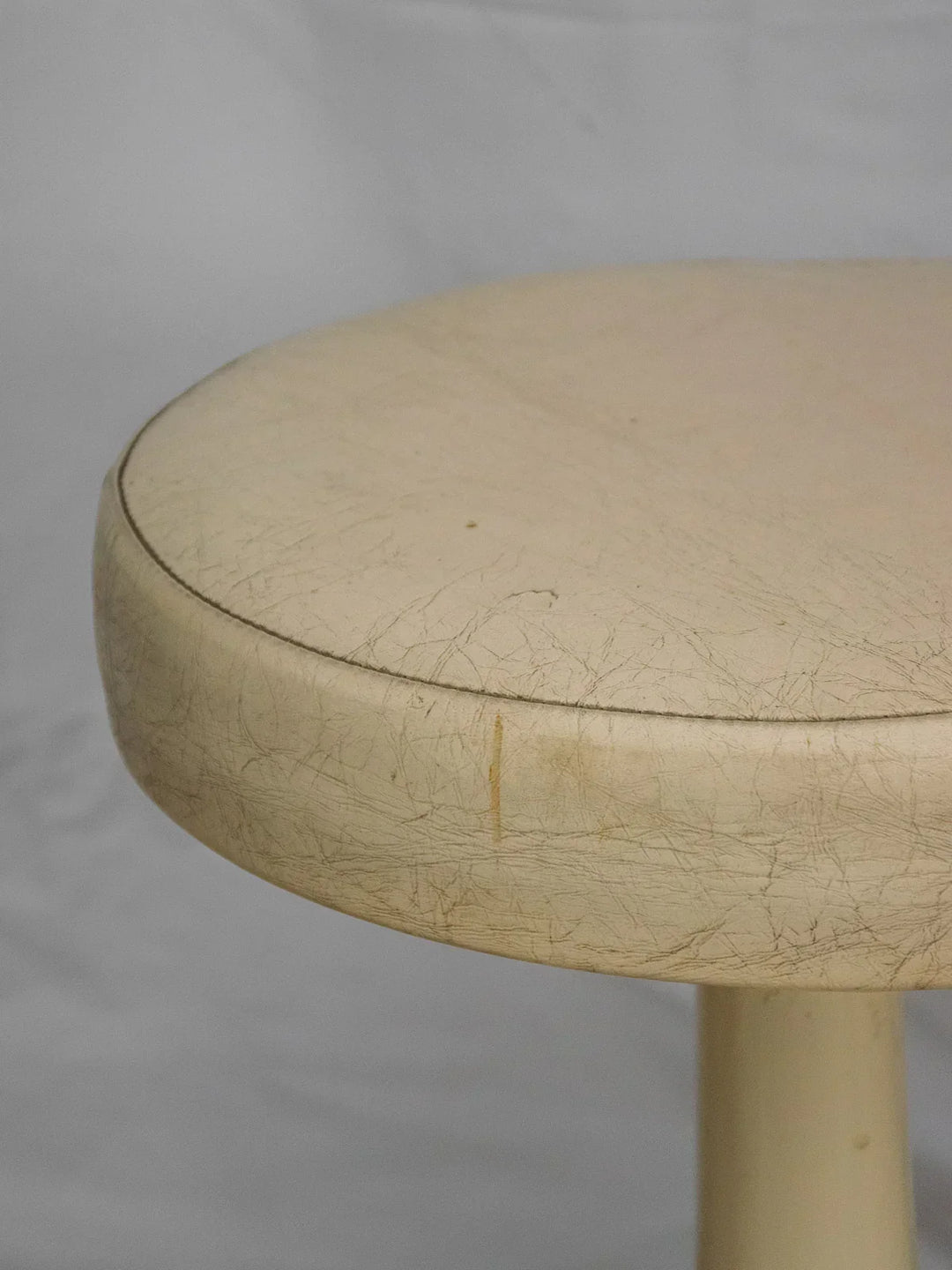 axel-tabouret--583-3