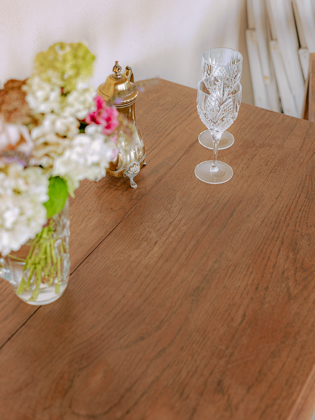 francine-table-appoint-bois-sculpté-moyen-âge-1113-7