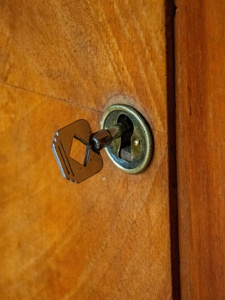 gilbert-buffet-bois-622-11