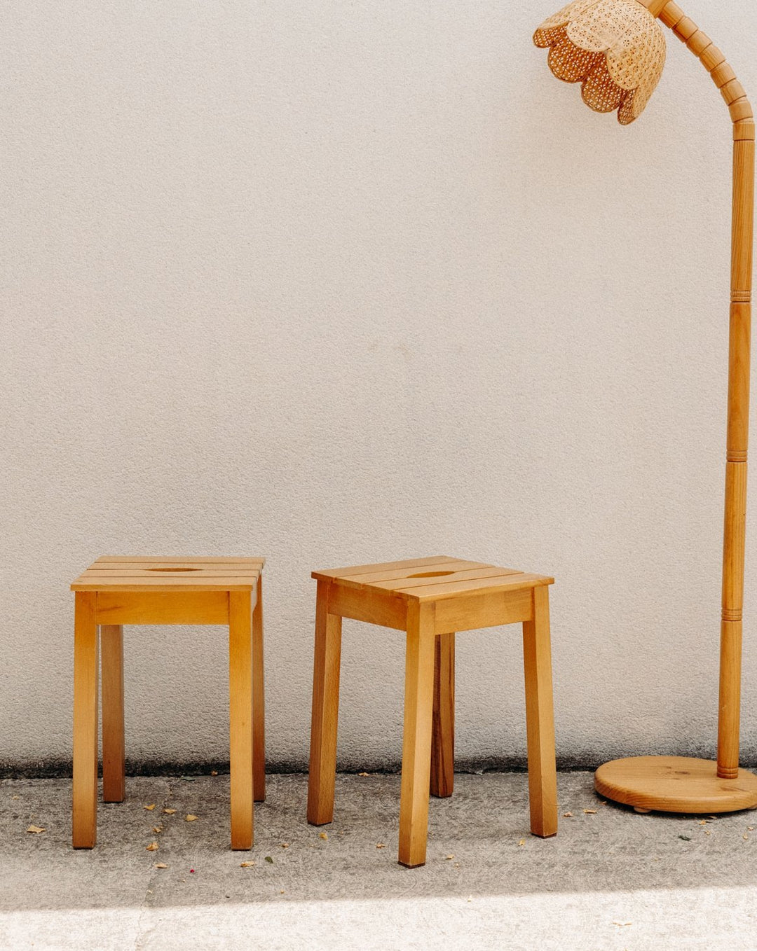 regis-tabouret-bois-1414-1