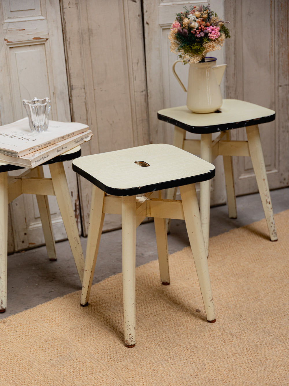 regis-tabouret-bois-864-2