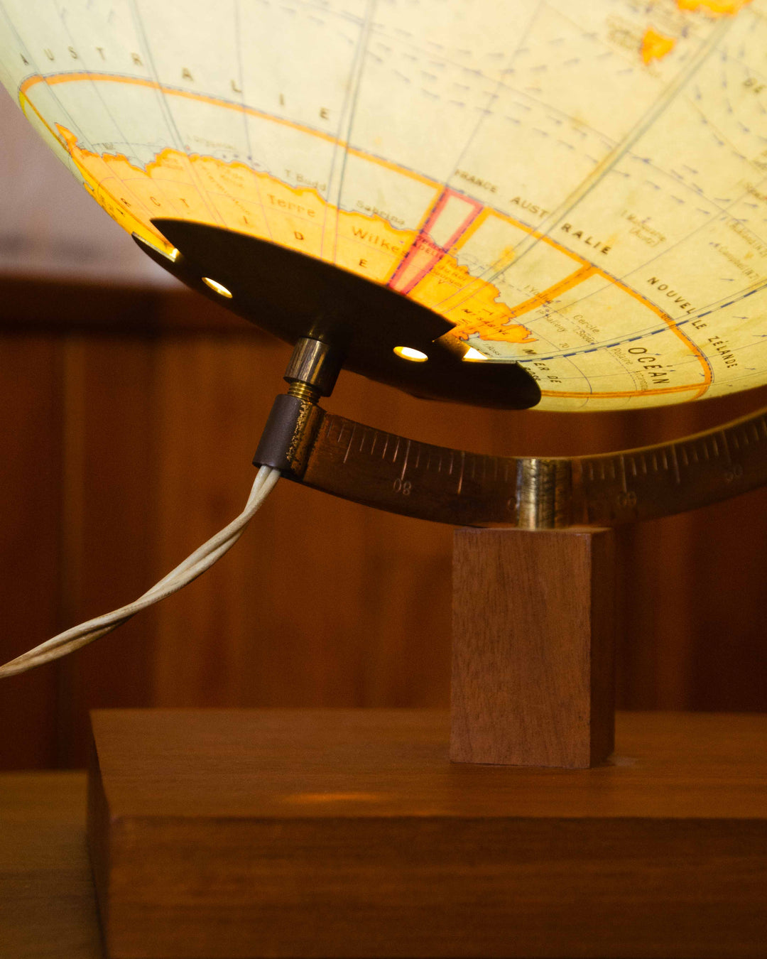 julia-lampe-globe-vintage-998-6