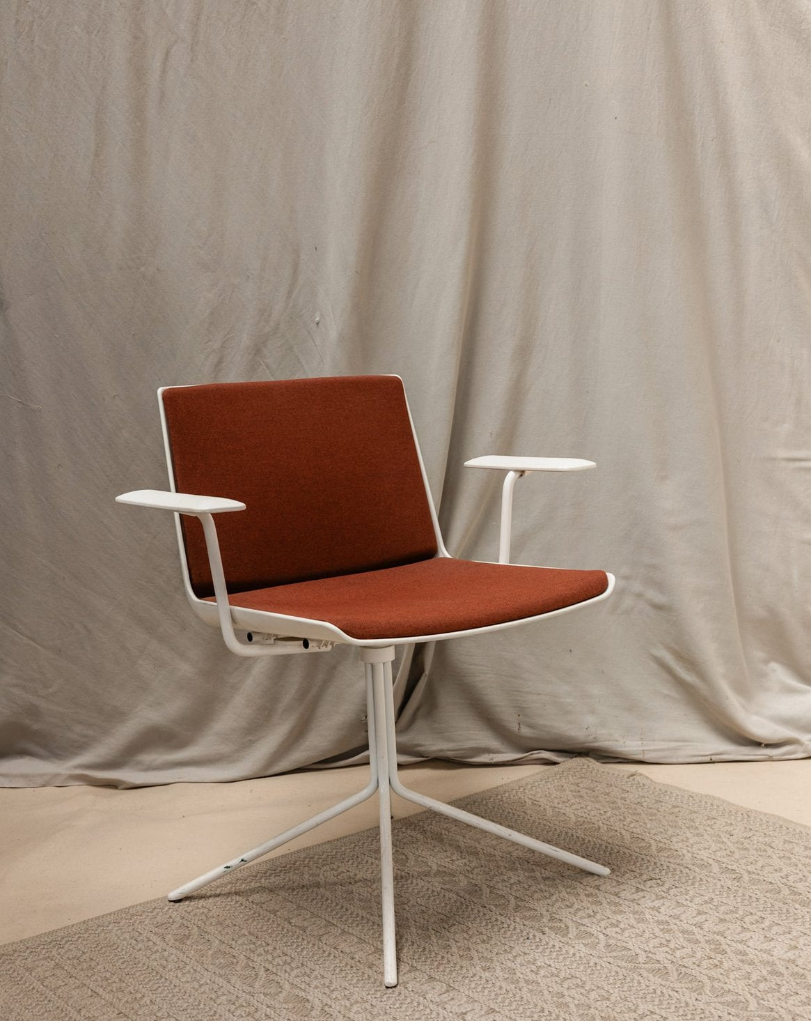 jakob-fauteuil-metal-tissu-527-1
