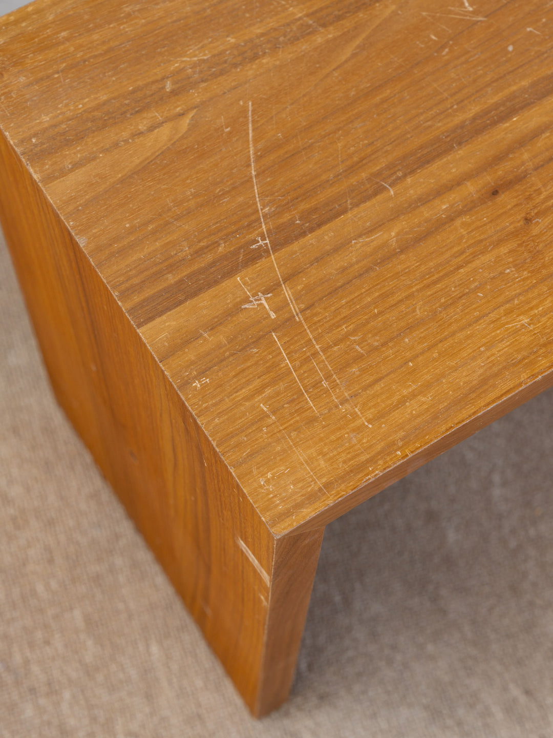 axel-tabouret-teck-710-4