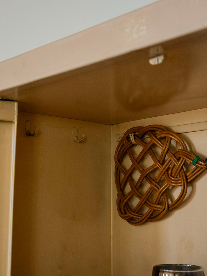 magda-armoire-metal-152-10