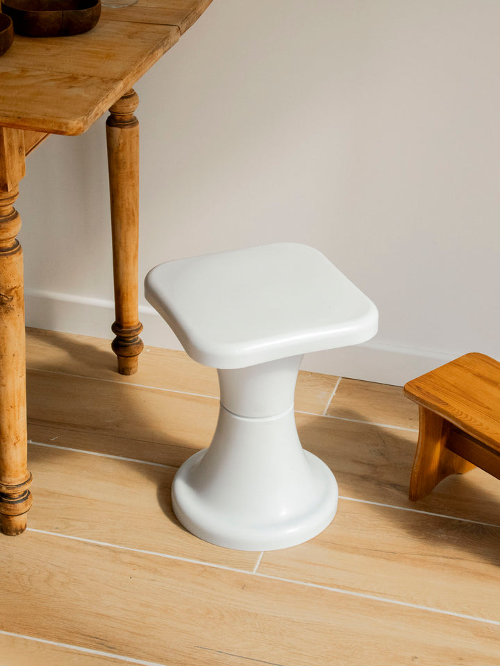 axel-tabouret-plastique-751-2