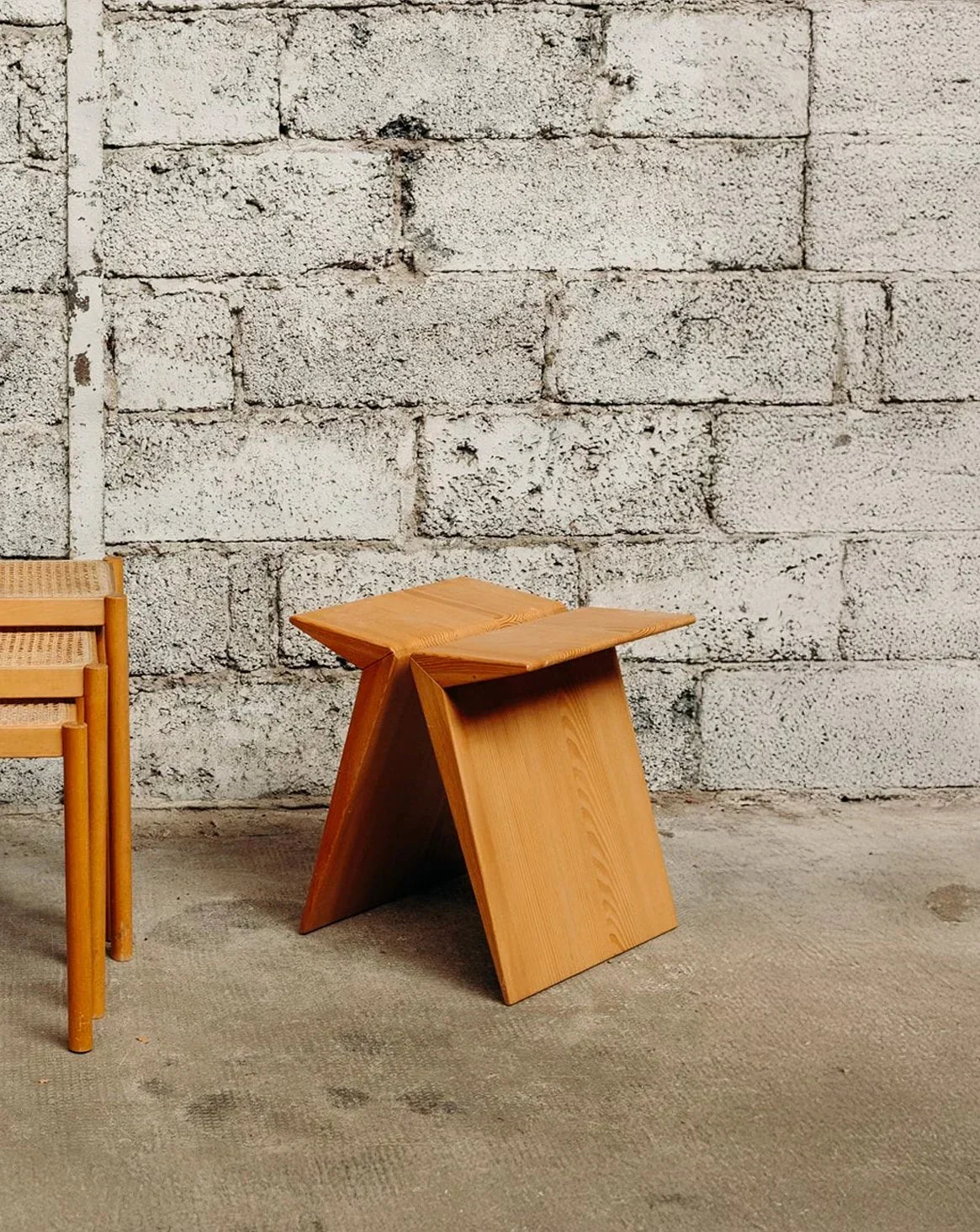 axel-tabouret-bois-369-1