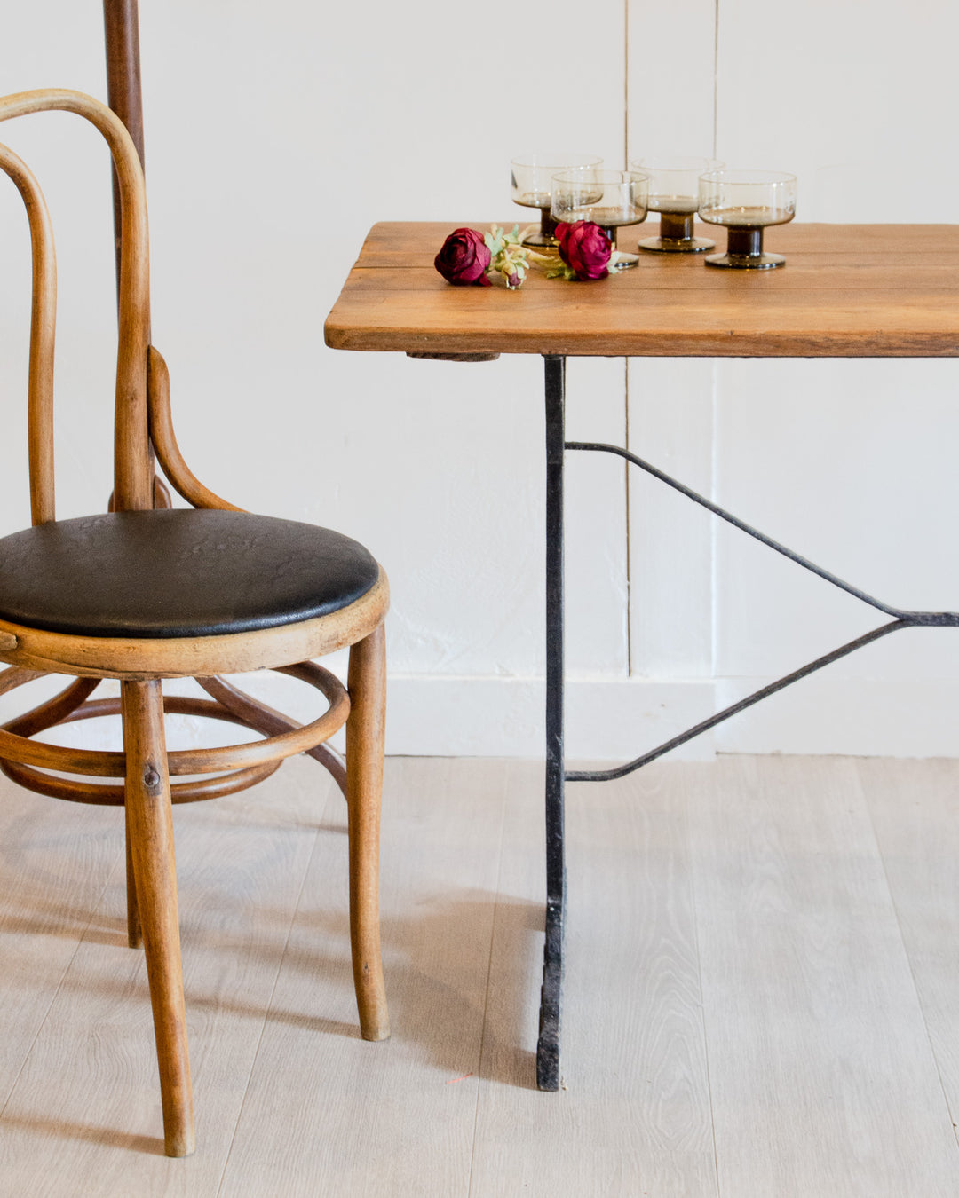 romy-table-à-manger-bois-1370-3