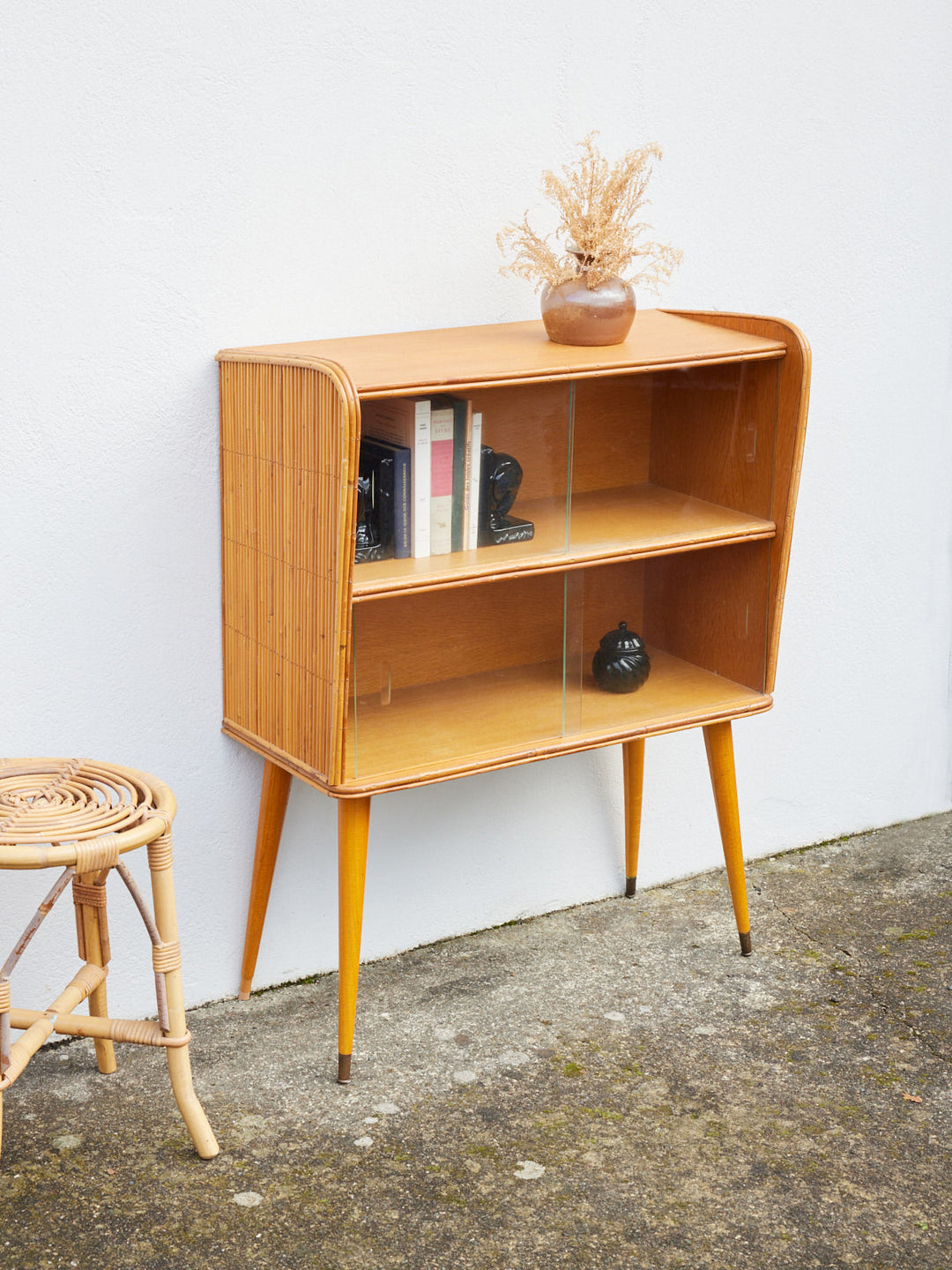 victoria-vitrine-rotin-81-2