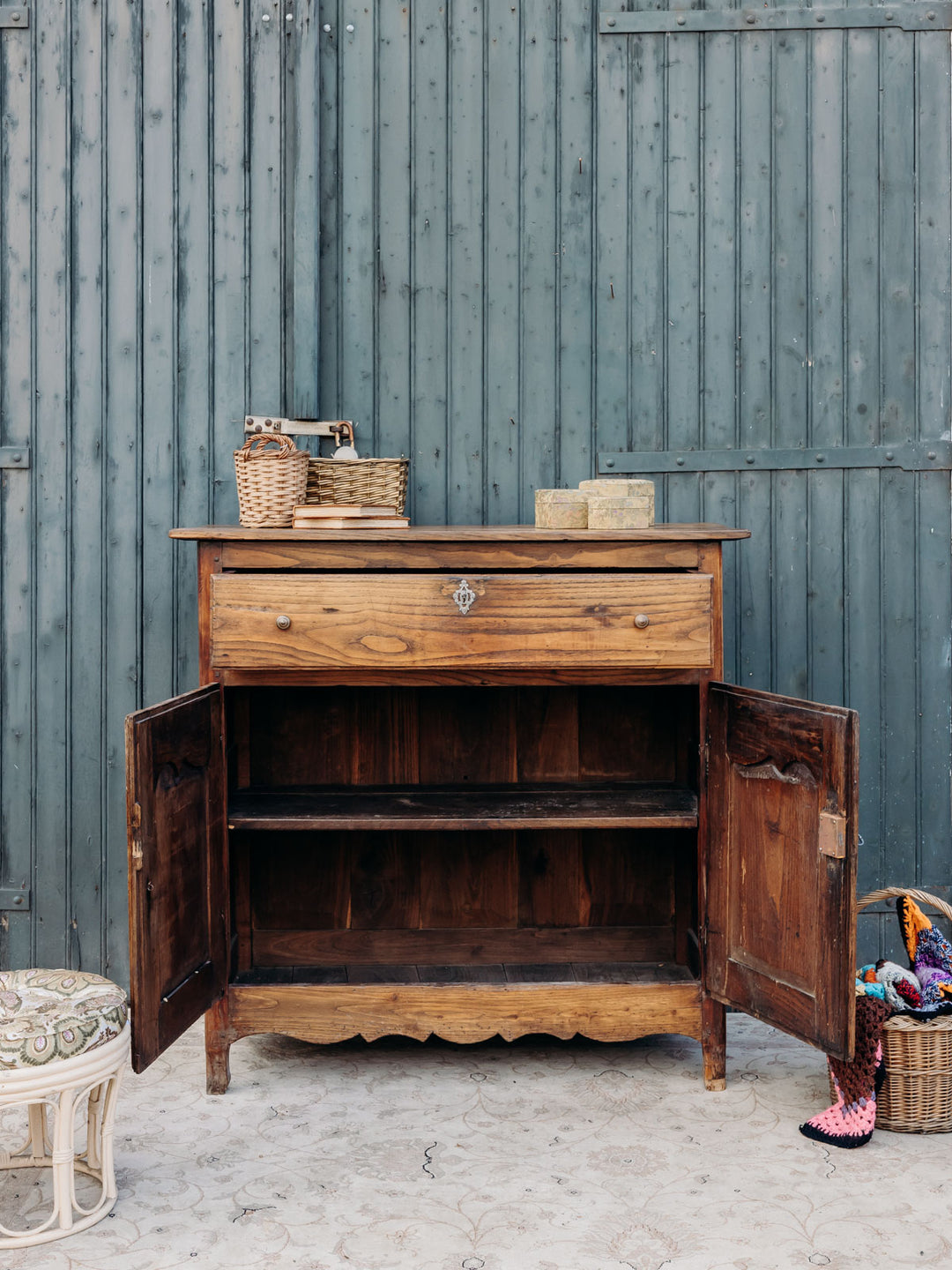 gilbert-buffet-bois-590-2