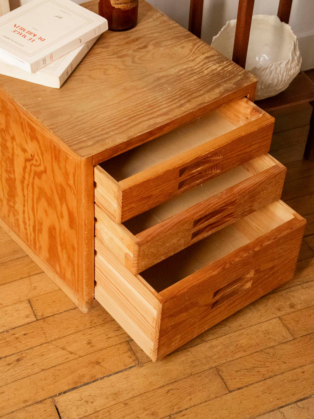maia-table-chevet-bois-1564-2