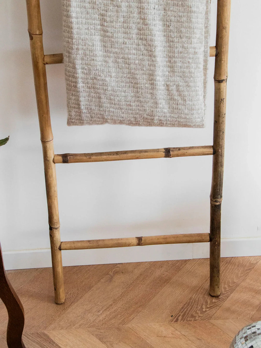 angela-echelle-decorative-bois-bambou-14-4