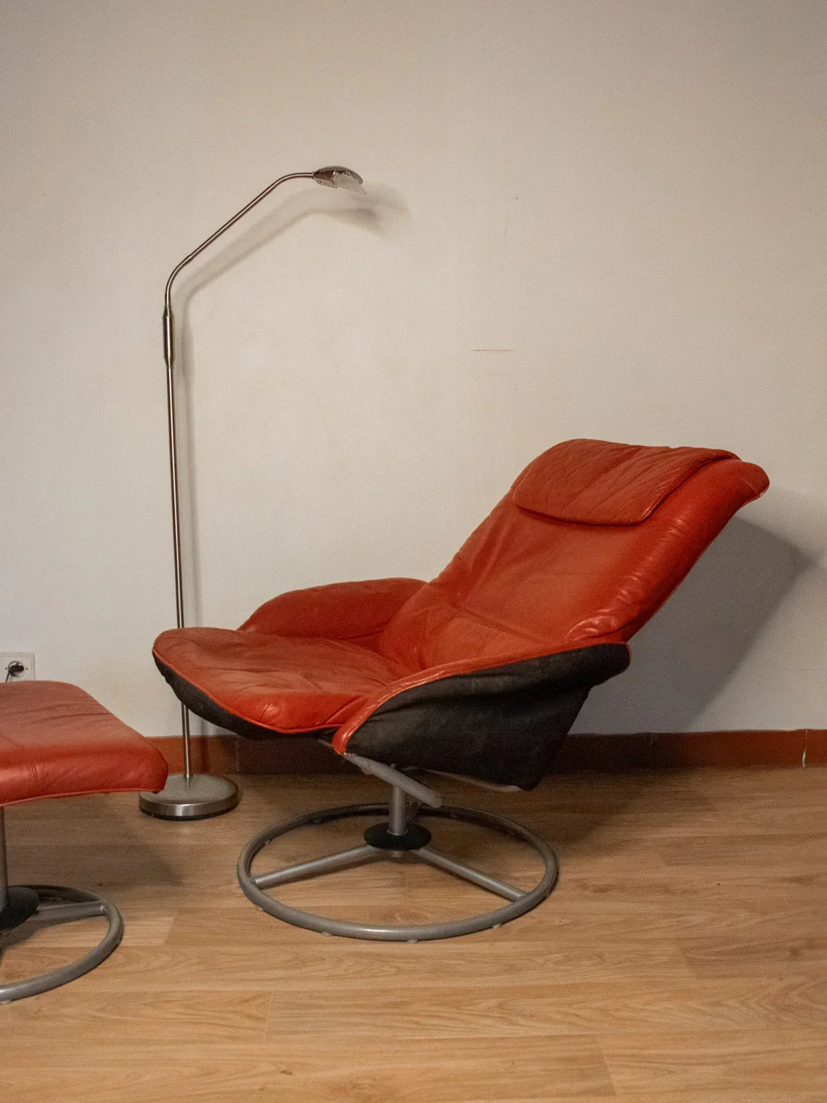 jakob-fauteuil-simili-cuir-rouge-492-2