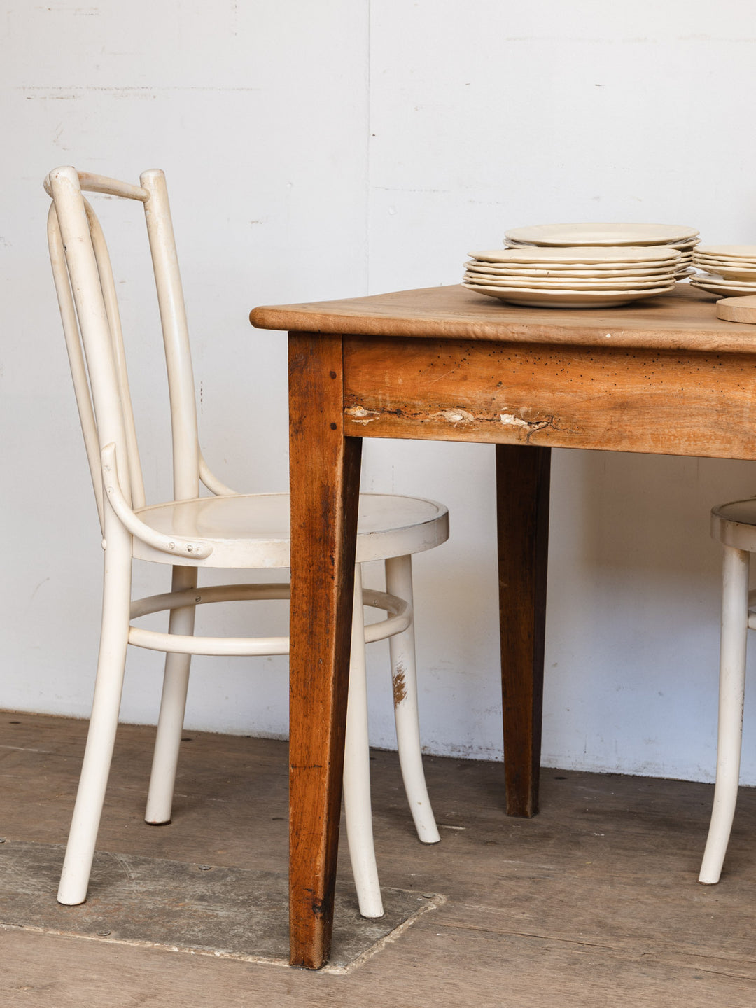 3Table.jpg