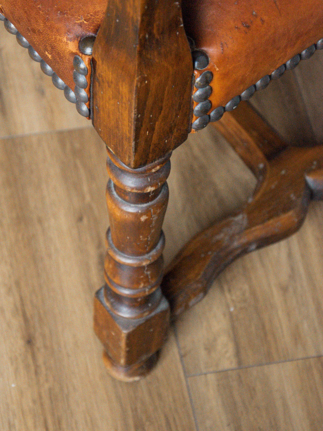 ernest-fauteuil-cuir-582-9