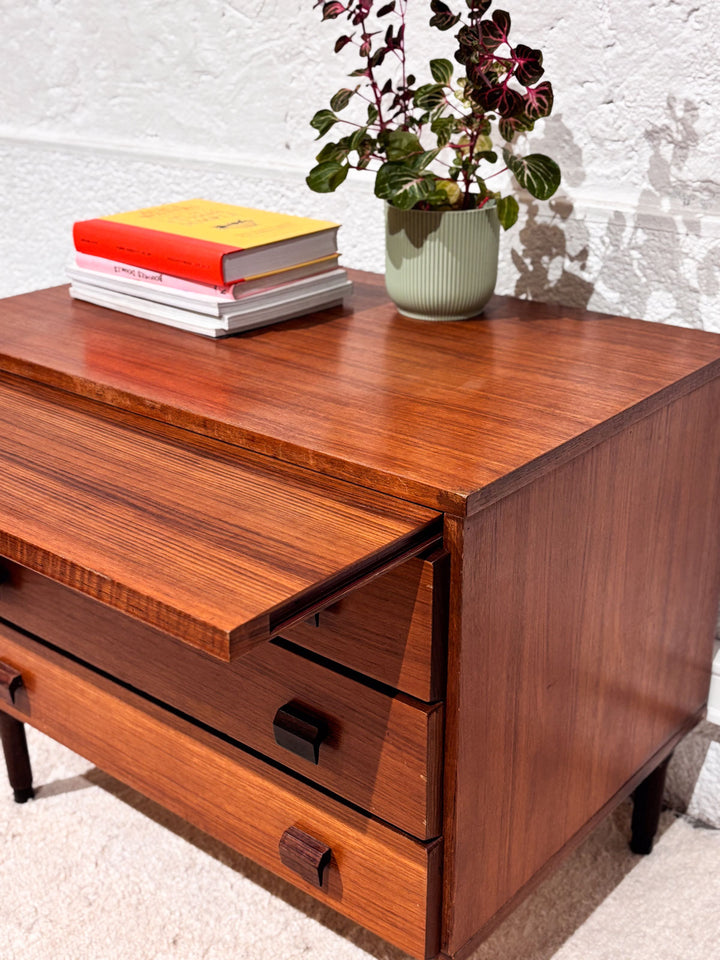 48commode_-5.jpg