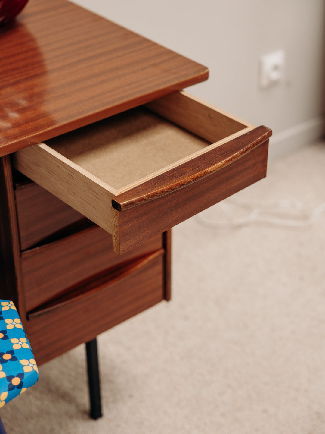 yvan-bureau-bois-207-5