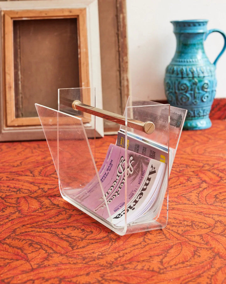 marius-porte-revue-plexiglass-236-1