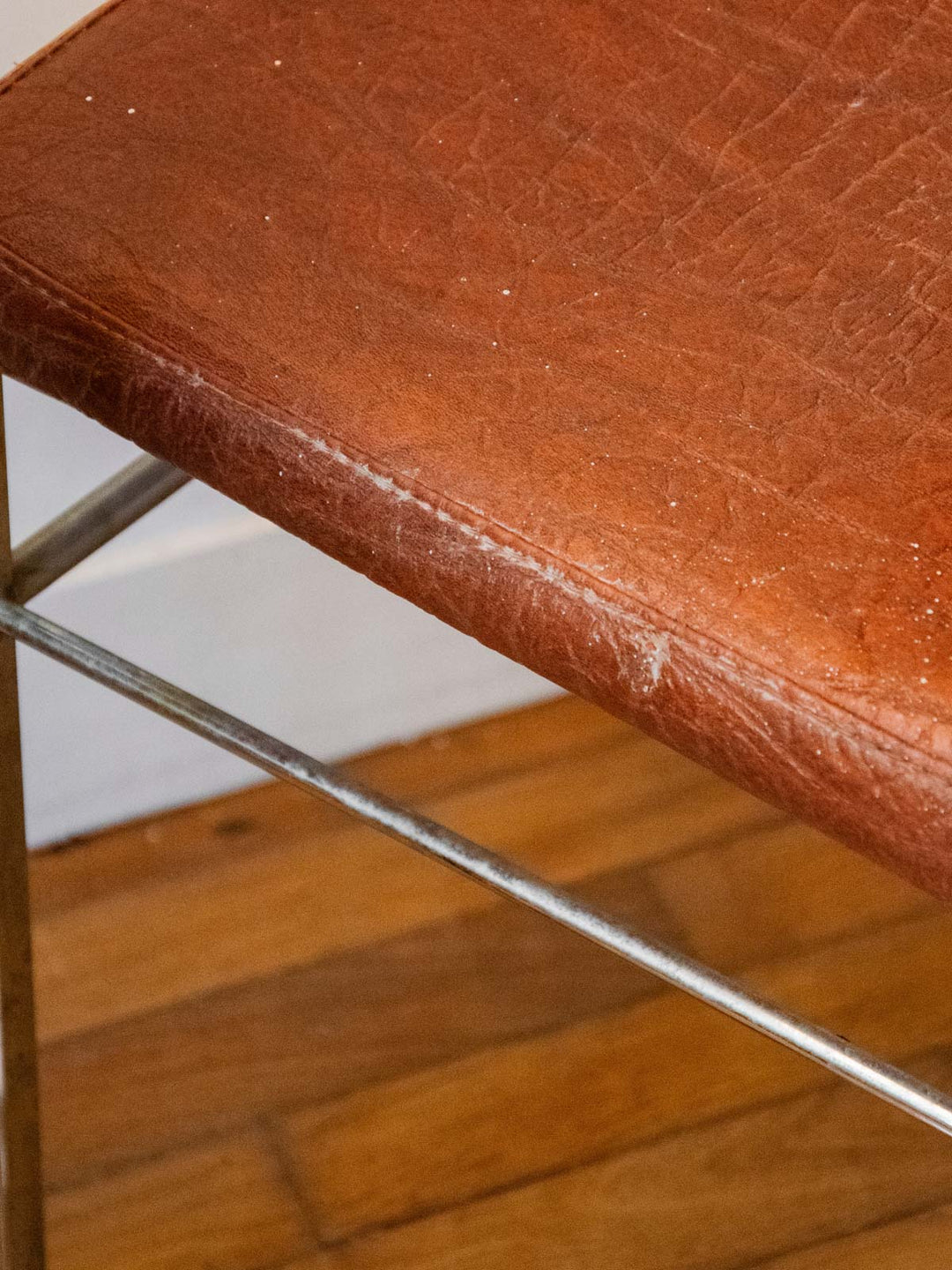 alma-chaise-simili-cuir-1354-9