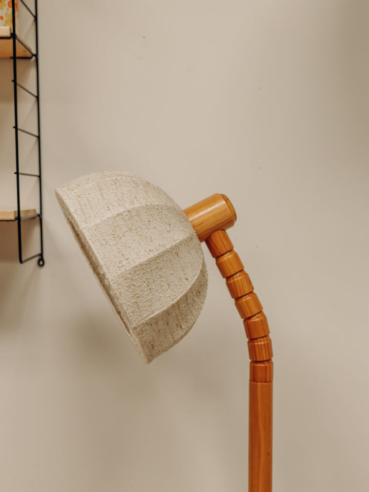 julien-lampadaire-bois-377-10