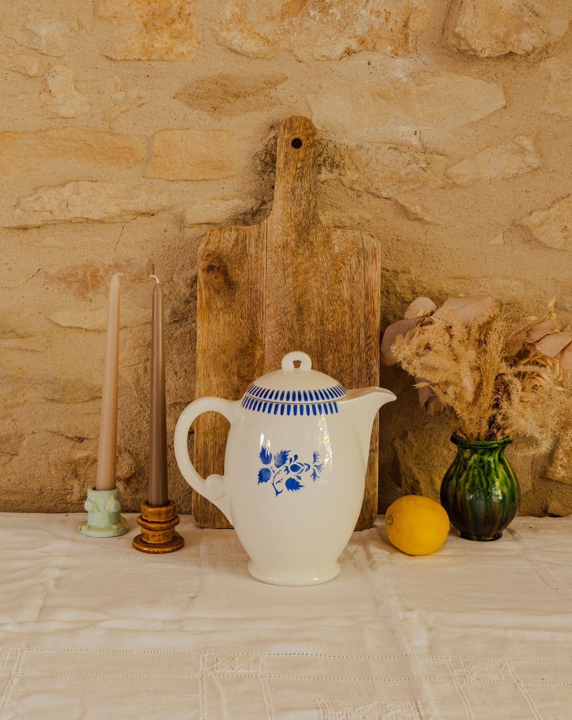 gabrielle-carafe-faience-170-1