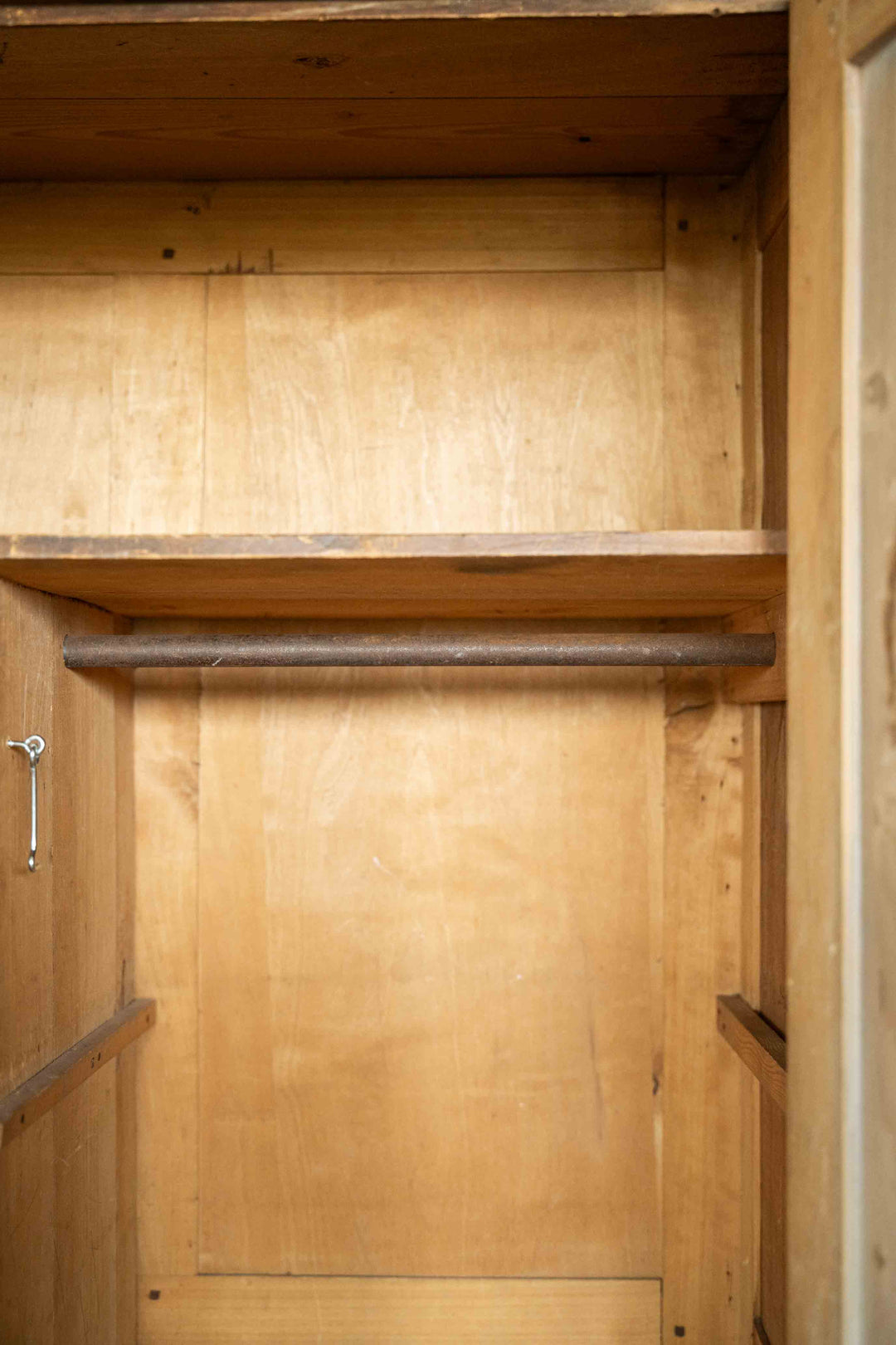 blandine-armoire-bois-parisienne-520-9