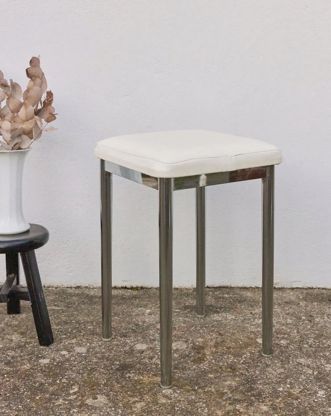 axel-tabouret-cuir-547-1